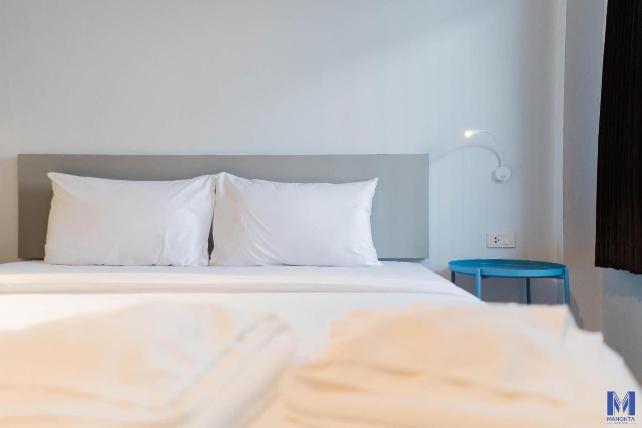 Manonta Budget Hotel Хатъяй Экстерьер фото