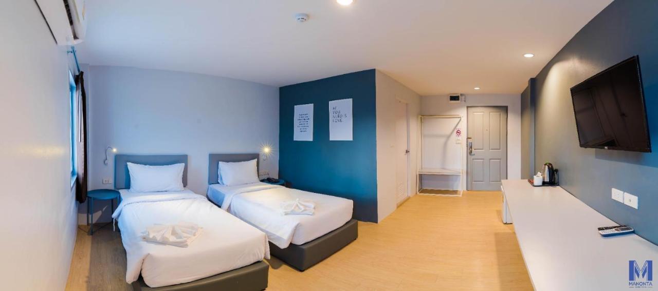 Manonta Budget Hotel Хатъяй Экстерьер фото