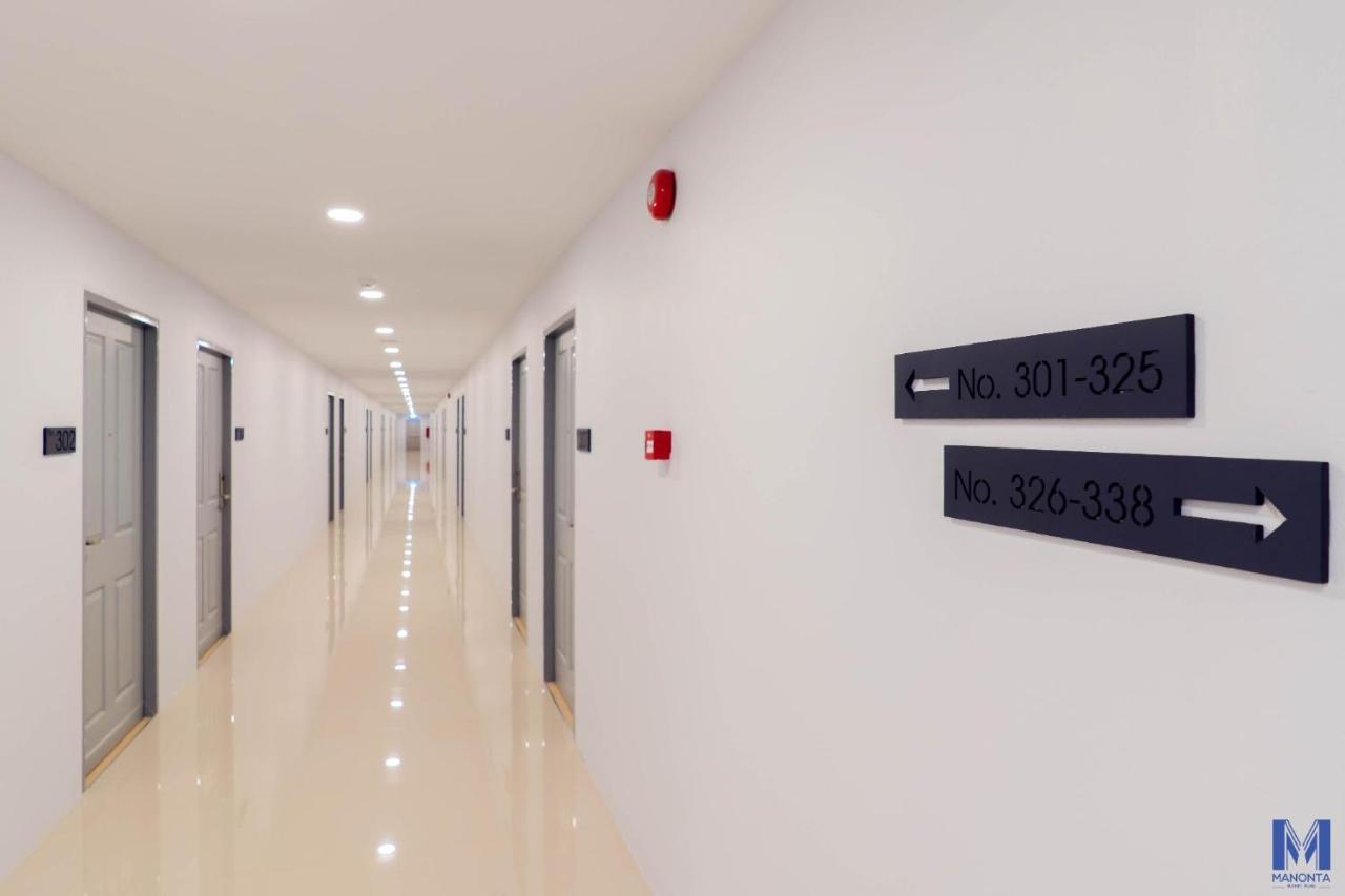 Manonta Budget Hotel Хатъяй Экстерьер фото